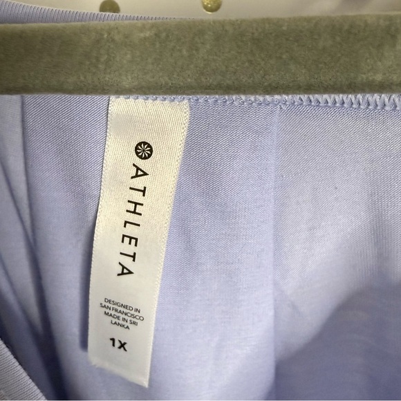 Athleta Yin Tank NWT - Picture 4 of 6